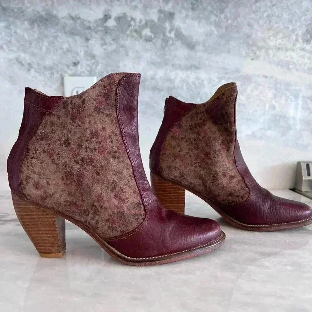 Anthropologie J Shoes Floral Suede & Leather Ankle Boots 38.5/8 - Picture 3 of 7
